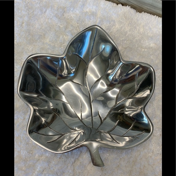 Holland Boone Polished Pewter Leaf Shaped Bowl - Picture 2 of 5